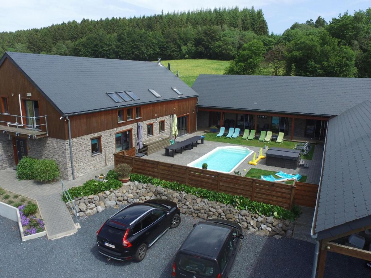 Beautiful Villa With Heated Outdoor Pool Manhay Exterior photo