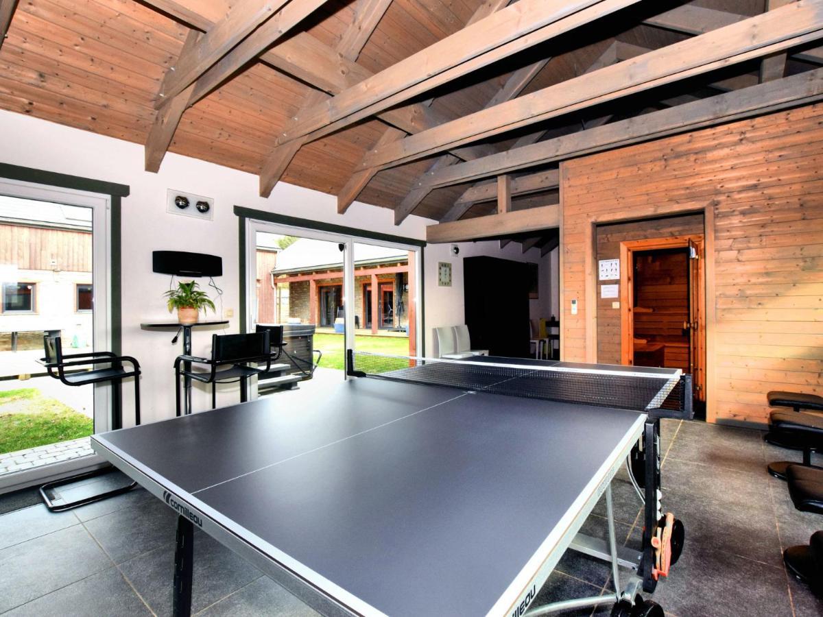 Beautiful Villa With Heated Outdoor Pool Manhay Exterior photo