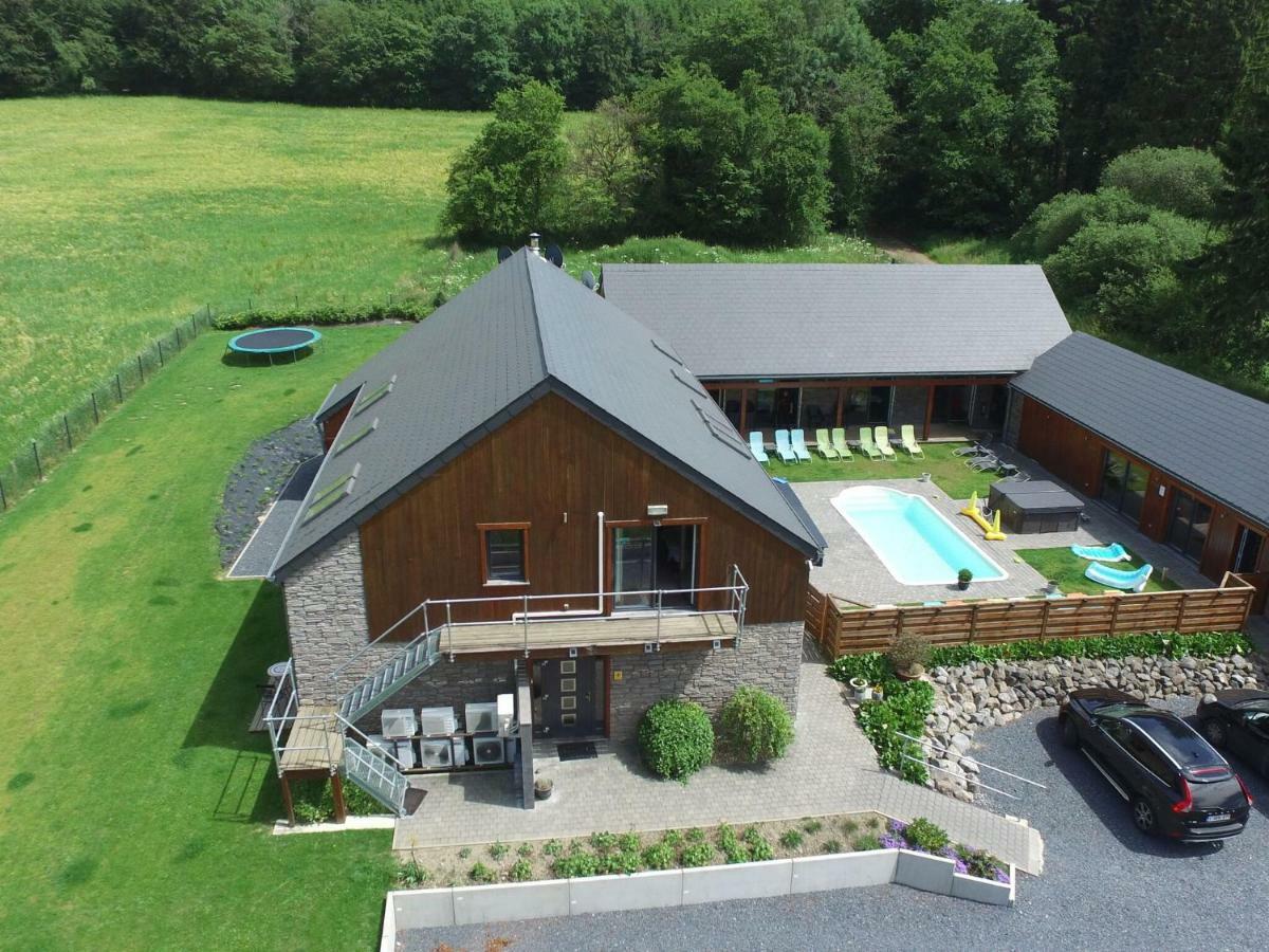 Beautiful Villa With Heated Outdoor Pool Manhay Exterior photo